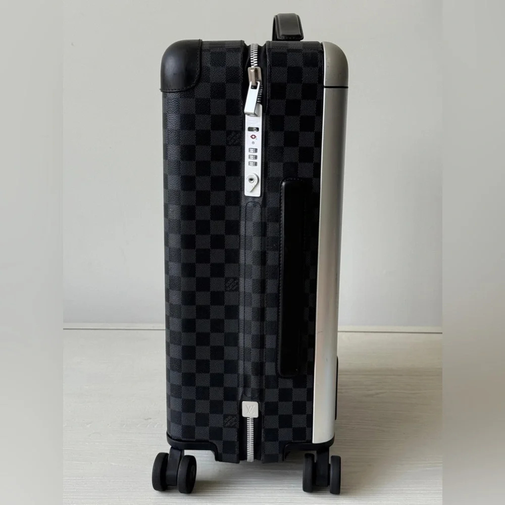 Louis  Vuitton Horizon 50 Suitcase In Damier Graphite Canvas